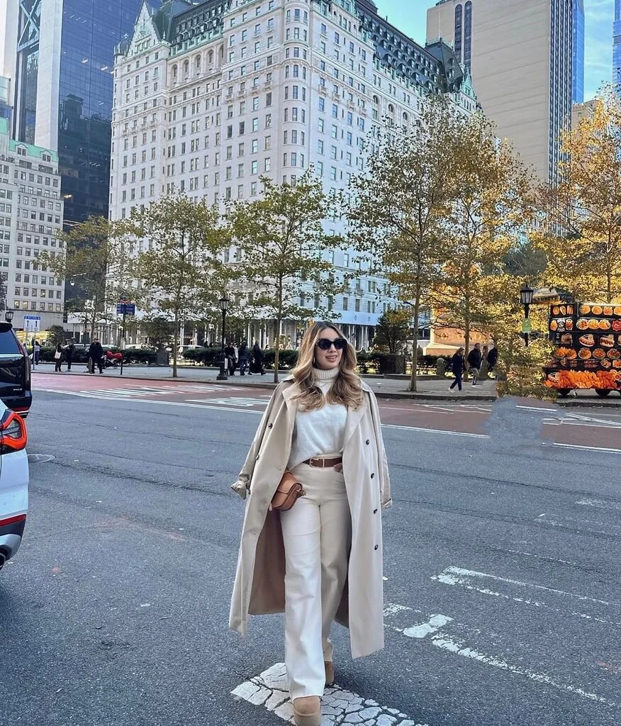Neutral Fall Outfit with Trench Coat