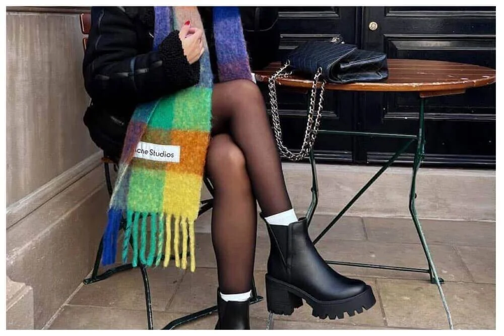 19 Winter Boot Outfit Ideas That Prove Style Doesn’t Stop in the Cold